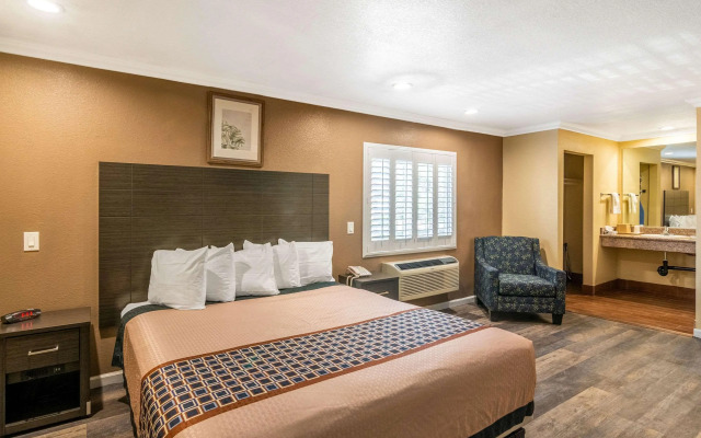 Rodeway Inn Artesia Cerritos