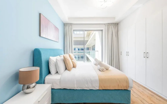 Luxury Beachfront Marjan Island