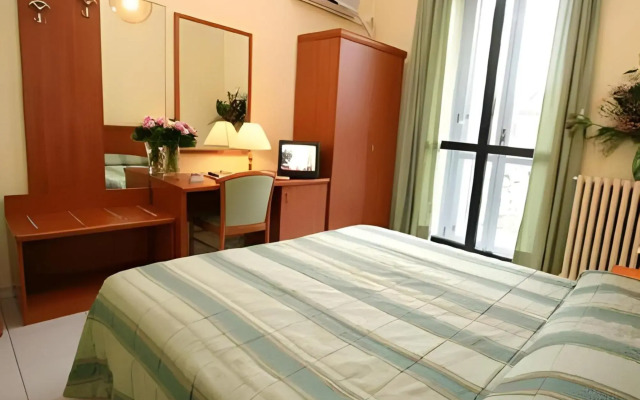 Hotel Universo
