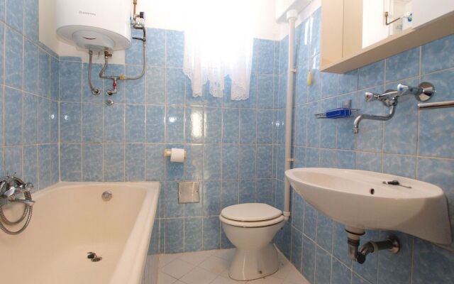 Apartment 1539