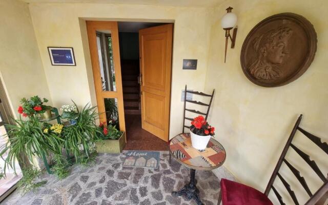 Gold B&B