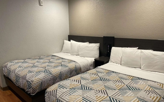 Motel 6 Sacramento, CA - Downtown