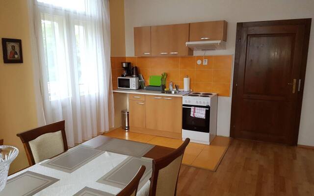 Villa Sofia Apartments