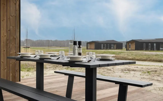 Lovely Holiday Home in Wissenkerke With Garden