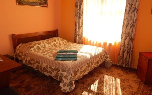 Dom Aleks Guest House