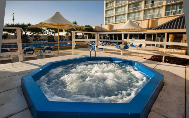 Chateau Beachside Resort