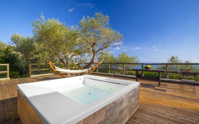 Beautiful Modern Villa With Jacuzzi and Sea-view-villa Delle Sirene