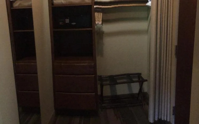 The East Avenue Inn & Suites