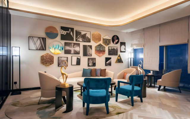 Rainbird International Hotel