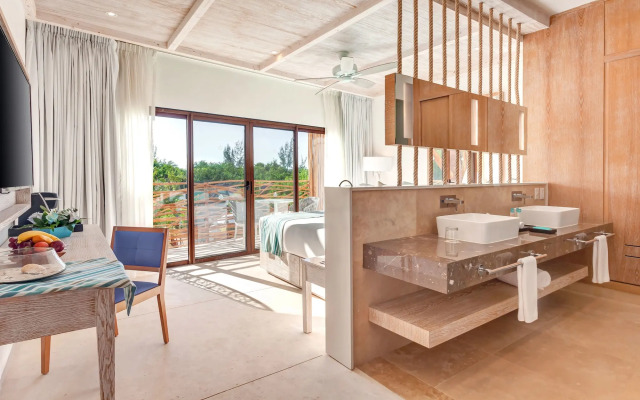 Mystique Blue Holbox