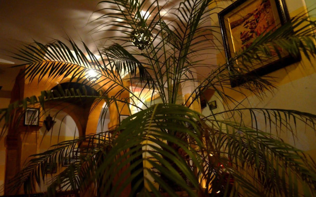 Riad Inna & Watersports Center