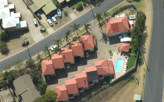 Sapphire Court Holiday Units