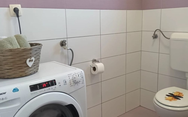 Marina - Quiet & Spacious - H