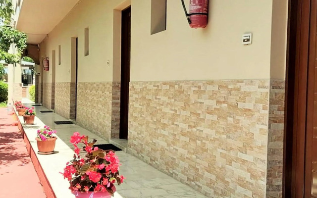 Toulas Apartments