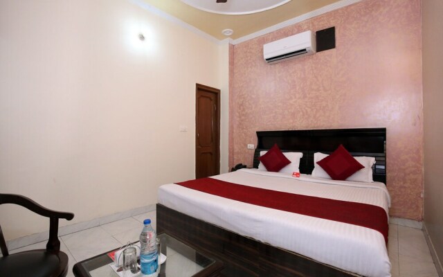 OYO 5853 Hotel Shingar Regency