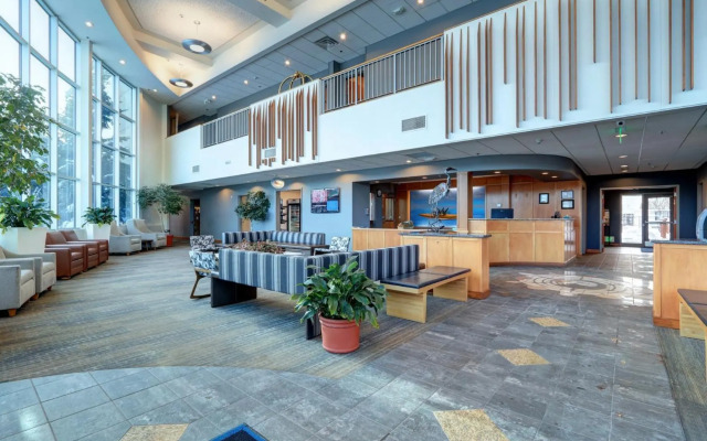 Dimond Center Hotel