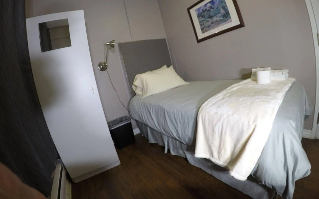 St Lawrence Residences And Suites