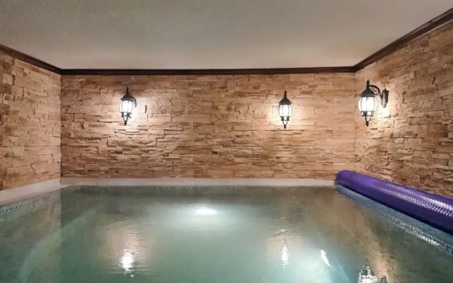 The Castle - Your unique way of retreat