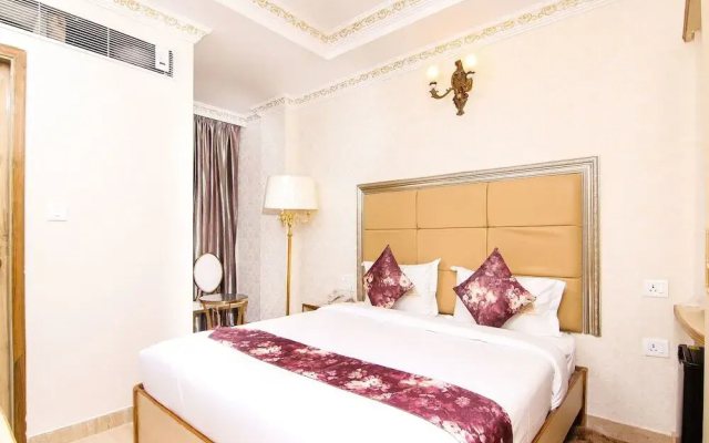 Hotel Galaxy Grand