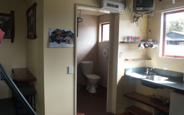 Glow Worm Accommodation - Hostel