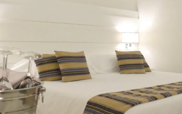 Sunshine Hotel & Spa