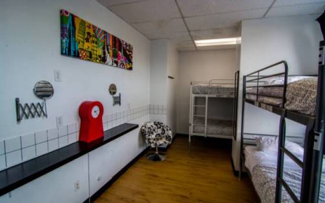 Wicked Hostels - Calgary
