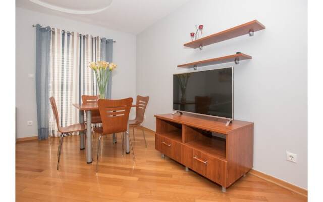 Brkic Apartment