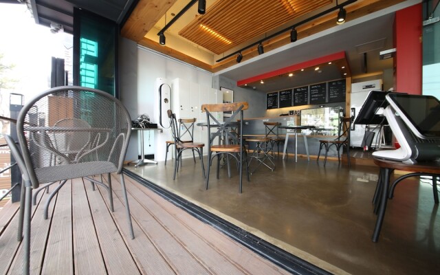 Chacharang Guesthouse