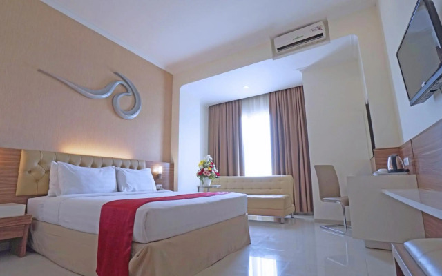 Lorin Sentul Hotel