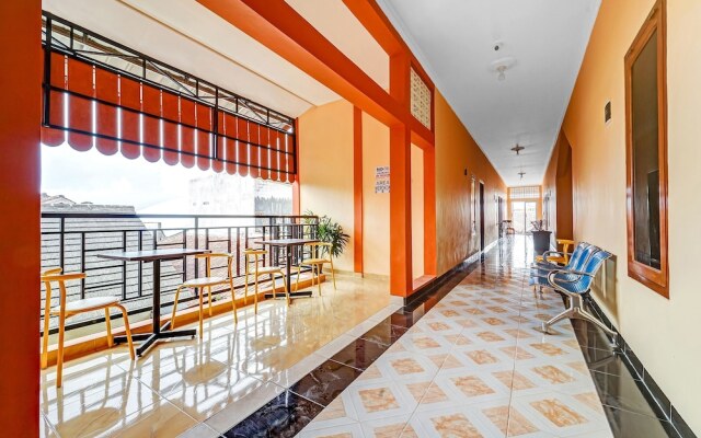 OYO 90768 Endrayanti Inn Syariah