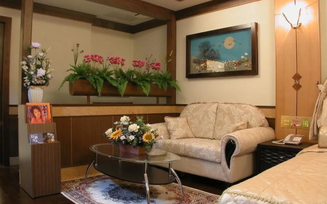 Swan Lake hotel