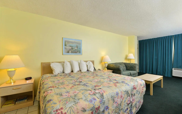 Americas Best Value Inn - Satellite Beach