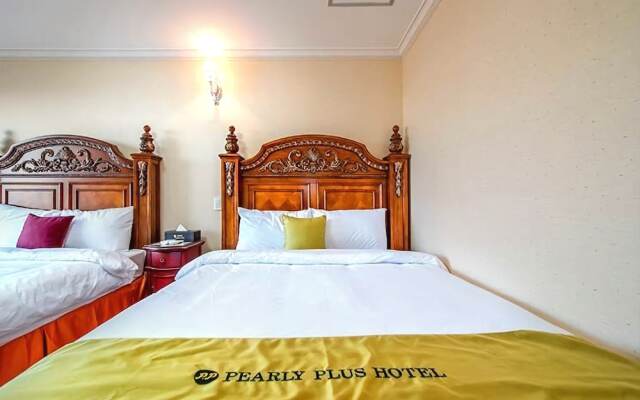 Hotel Pearly Plus