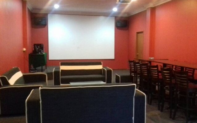 Virgo Batik Resort Teluk Batik Lumut