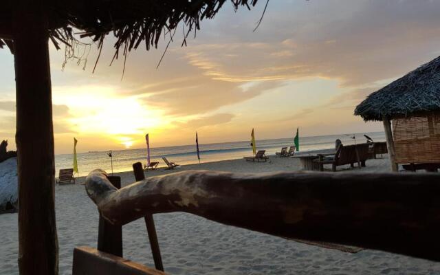 That's Why Beach Cabanas Nilaveli
