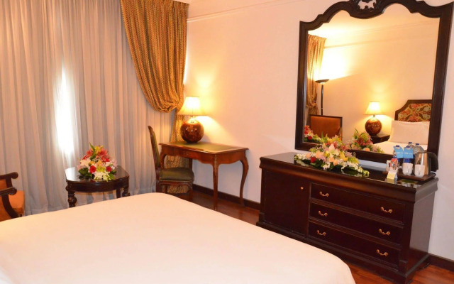Saladin Hotel