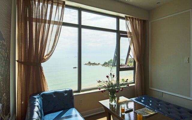 Maro Hotel Nha Trang