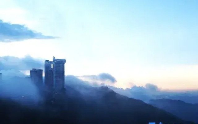 GENTING FoggyCold StayCation AT Ion Delemen By HAPYHOME