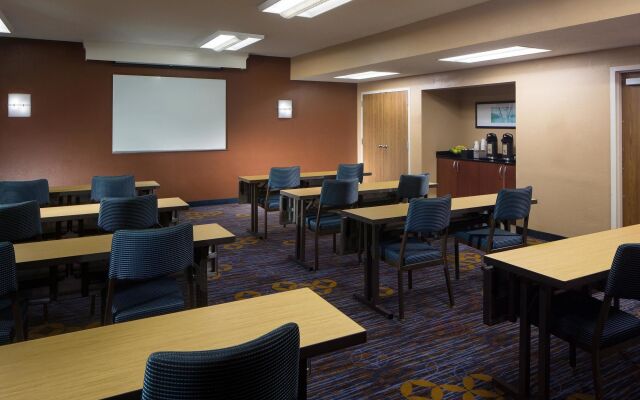 Courtyard by Marriott Jacksonville at Mayo Clinic Campus/Beaches