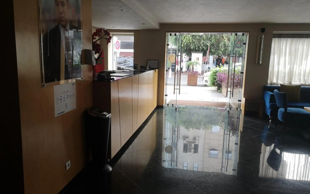 Hotel Annakhil