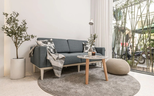 Sumi Home
