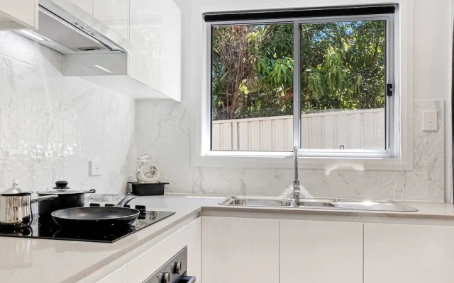 Metawise BnB Modern 2BR Self-contained Guest Suite