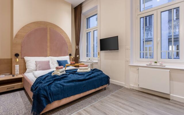 Gellért Budapest Suites