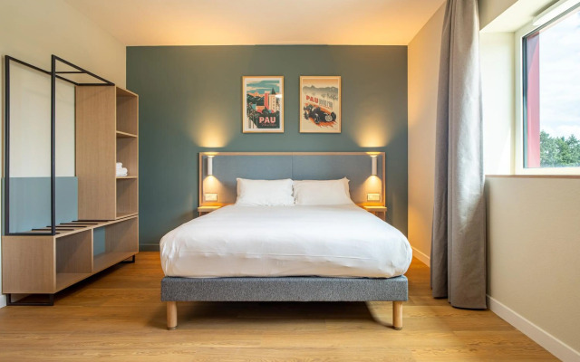 Kyriad Limoges - Ester