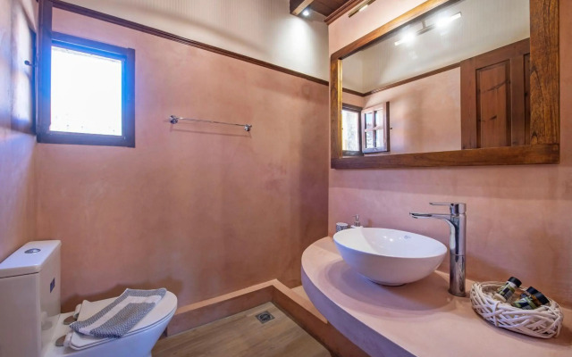 Saint Artemios Hotel and Oriental Suites