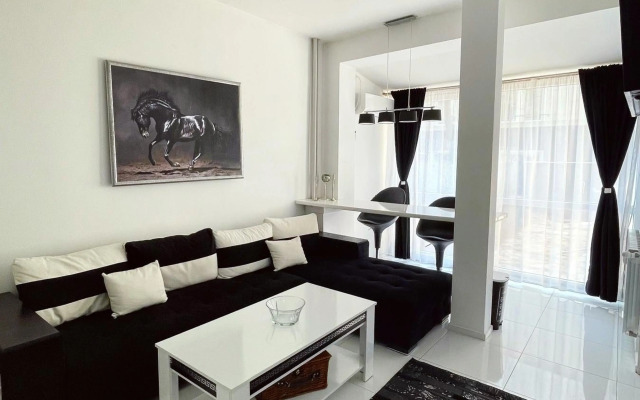 Zero-Waste Studio Apartment in Central Sofia