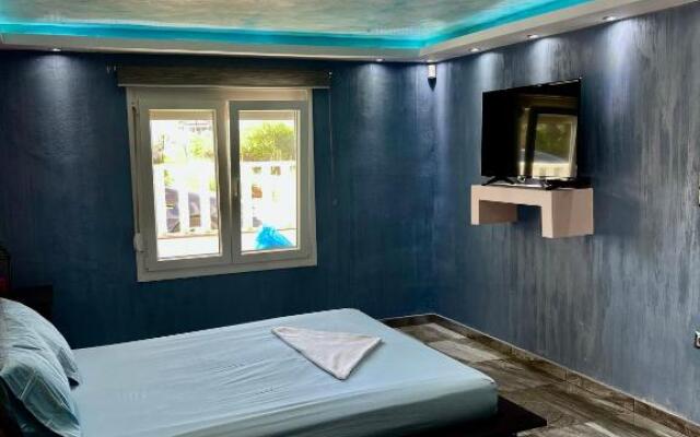 Νεα Μεσσαγγαλα Luxury Suite by Makhome No 2