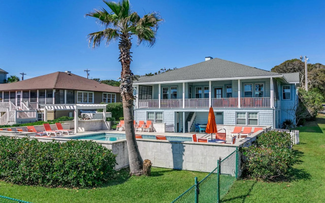 -Under The Sea (8 Bdrm / 7 Bath, Sleeps 22)