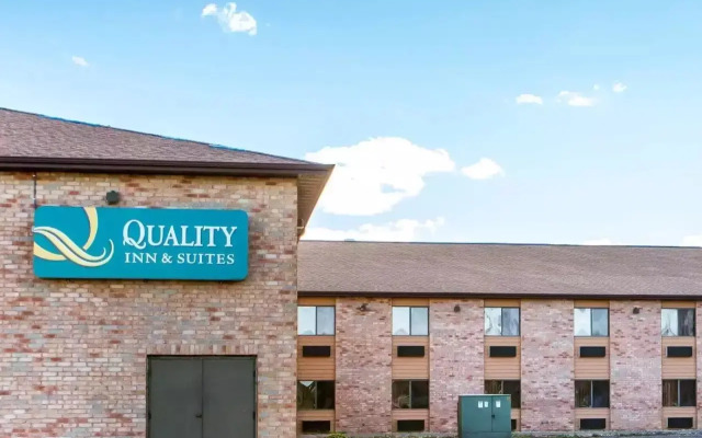 Quality Inn & Suites Kimberly - Appleton East