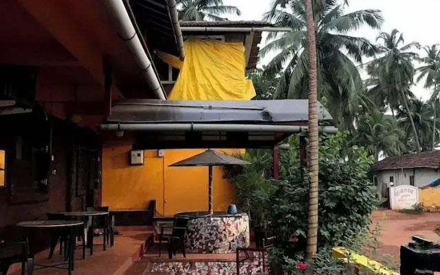 Colors Guest House